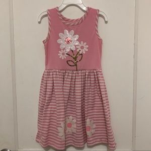 Girls pink dress with flower